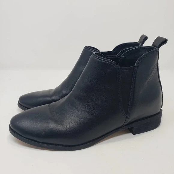 Michael Michael Kors Womens Black Leather Ankle Boots Booties 6M Slip On - Picture 4 of 10